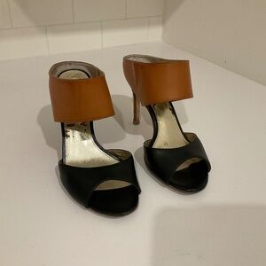 Women’s slide heels